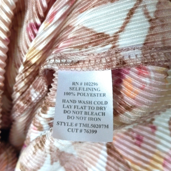 Connected Apparel Faux Pleat Dress - Picture 6 of 7